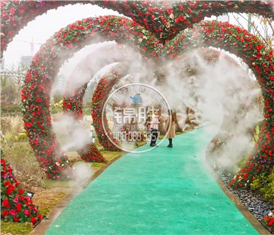 ផ្លេបោម